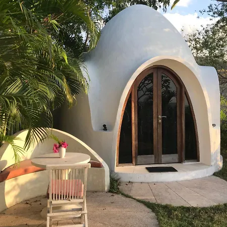 Villa Cocodome Teluknarat Exterior foto
